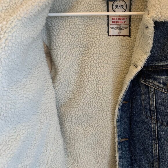 Refinery Republic Women's sherpa lined denim jacket - Picture 2 of 4